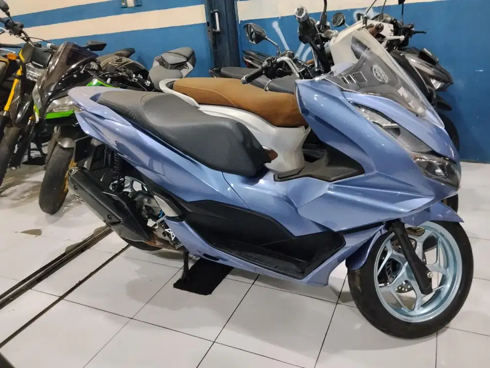 Jual honda pcx 160cc 2022 siap pakai pajak hidup