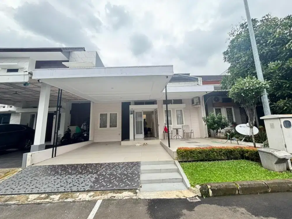 Disewakan Rumah Furnished 1 Lantai, 2 Kamar Tidur, Rapi Terawat Berhadapan dengan Sekolah Al Azhar, Sekolah Ipeka, Grand Wisata