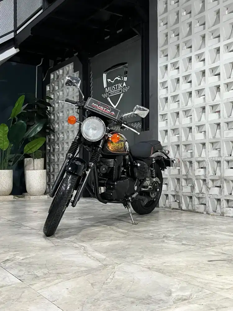 Classic 250‼️Estrella W250 2014. Odo 11rb. DANNY Mustika Motor Malang