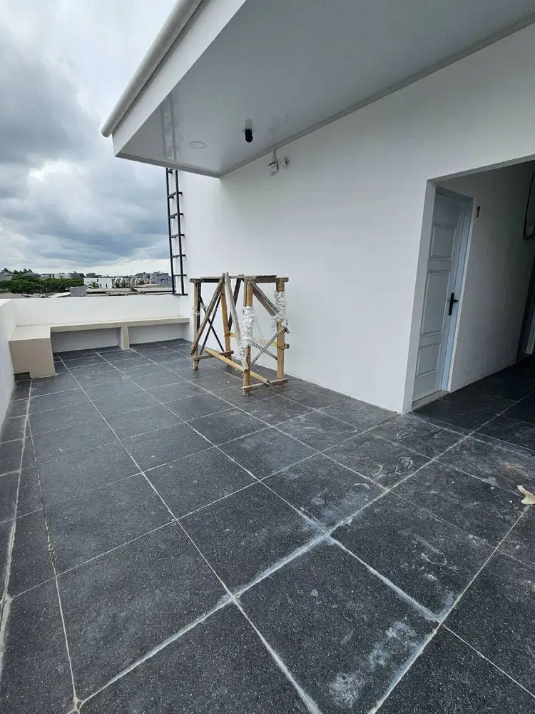 Di sewakan kost dan kios untuk pria dan wanita dan wanita