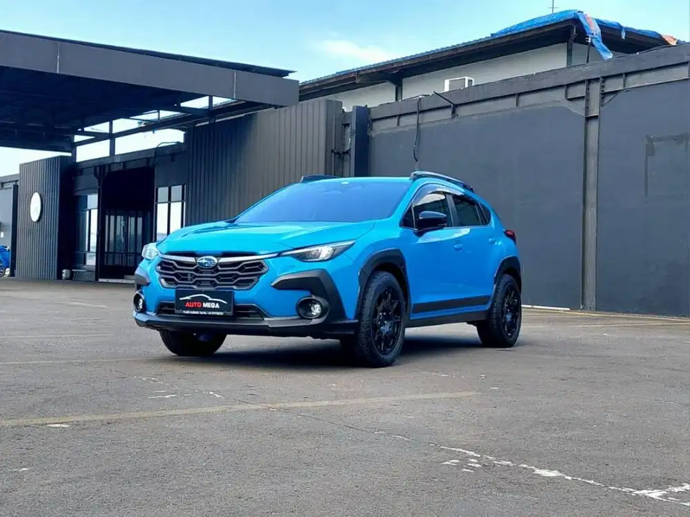 Km Low Subaru Crosstrek 2.0 i-S EyeSight Adventure AWD 2024 nik 2023