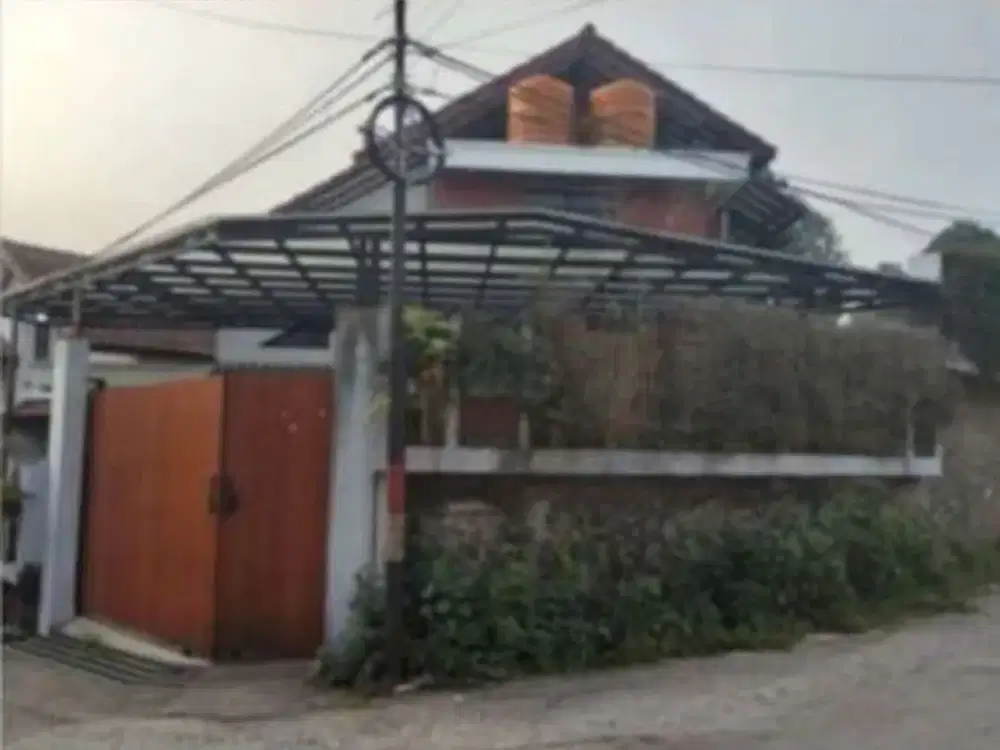 RUMAH LUAS NYAMAN 2 LANTAI LINGKUNGAN STRATEGIS SIAP HUNI DI CIBURIAL BANDUNG