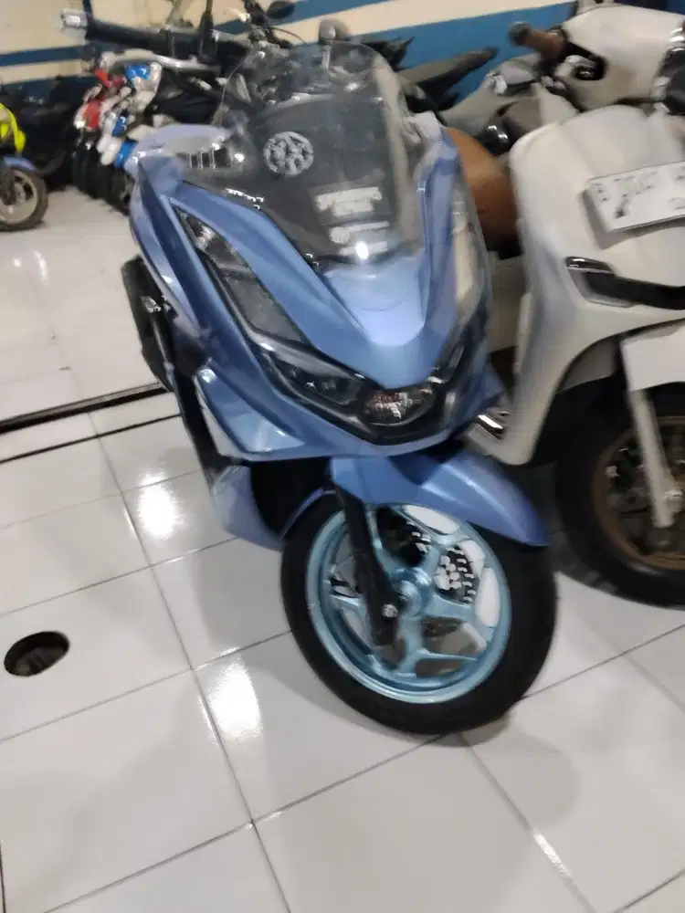 Honda pcx 2022 siap pakai super mulus