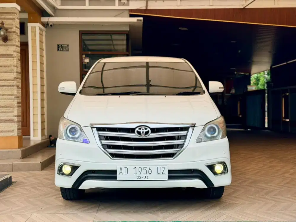 GRAND INNOVA V DIESEL AUTOMATIC 2014