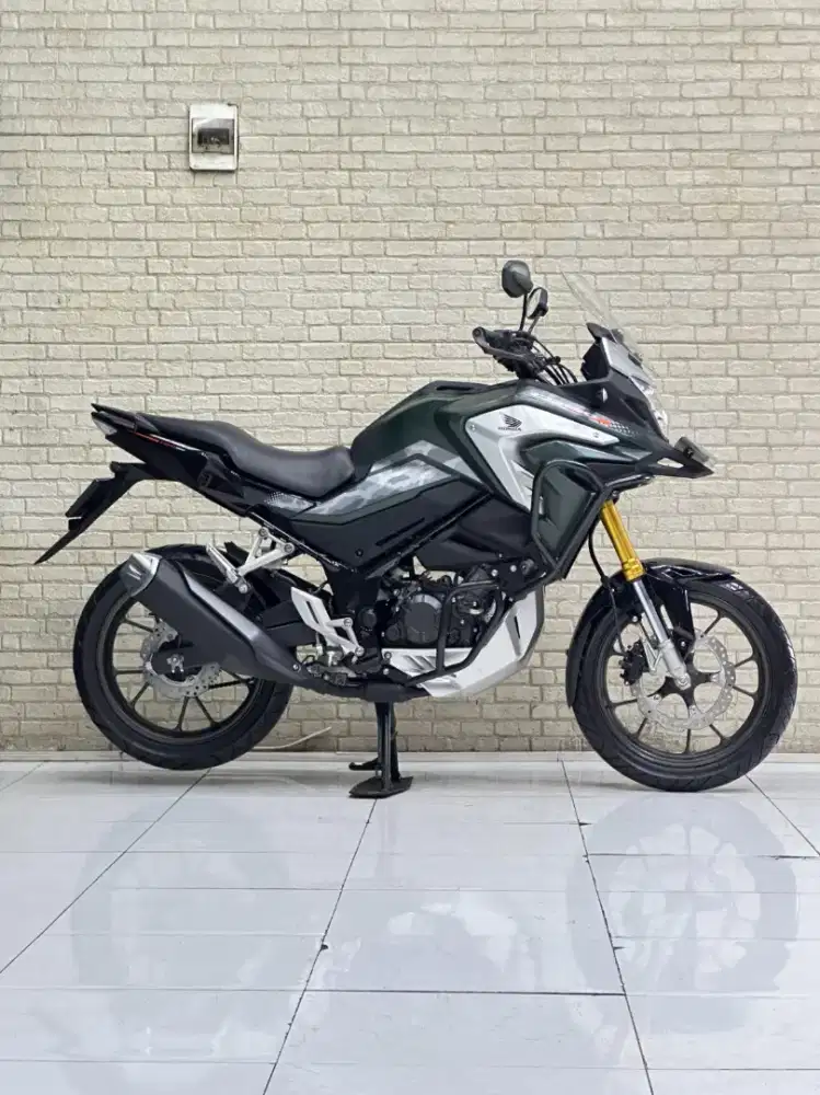 ODO 9RB‼️ Honda CBX 150 SE 2022 Green Termurah - Dava Mustika