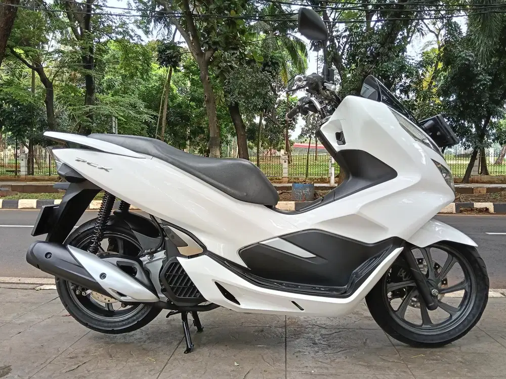 DP MINIM 3JTA CASH KREDIT HONDA PCX 150 CBS ISS THN 2018 PJK IDUP