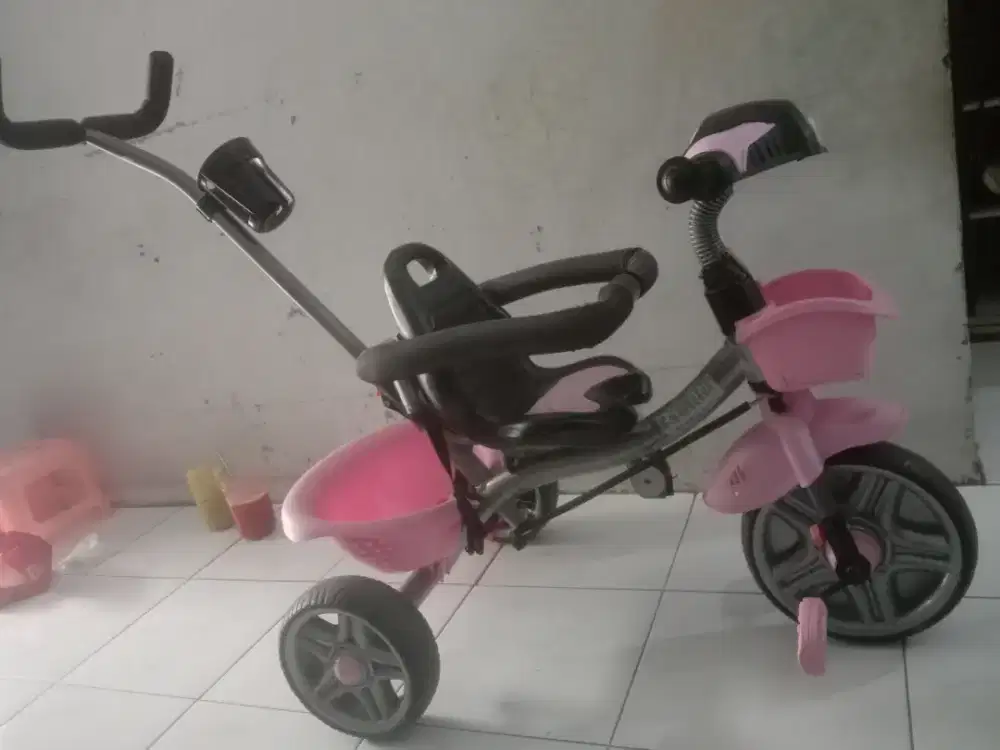 Sepeda anak roda 3