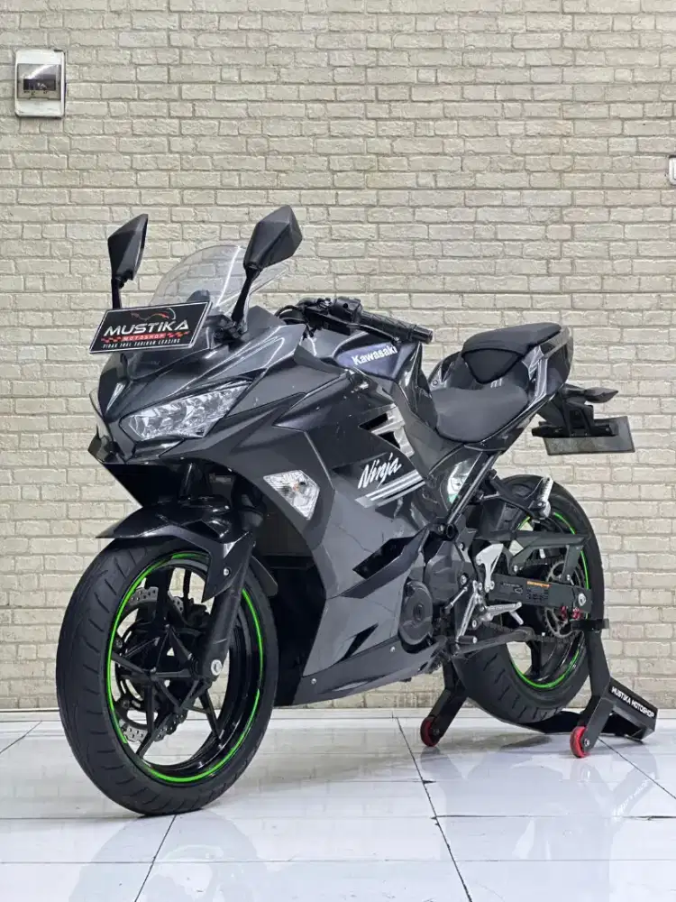 ODO 9RB‼️Kawasaki Ninja 250 FI Pmk 2022 Grey - Dava Mustika