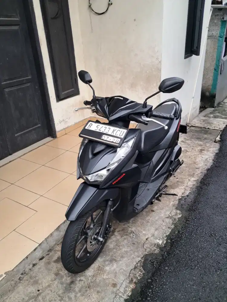 Honda beat deluxe cbs iss 2023