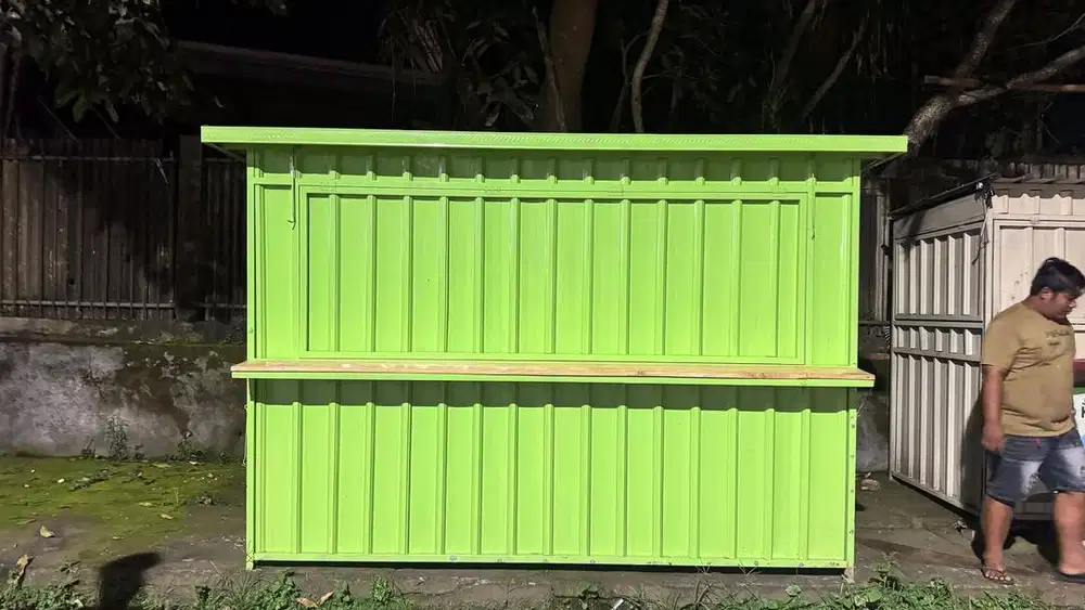 Kontainer - gerobak - martabak