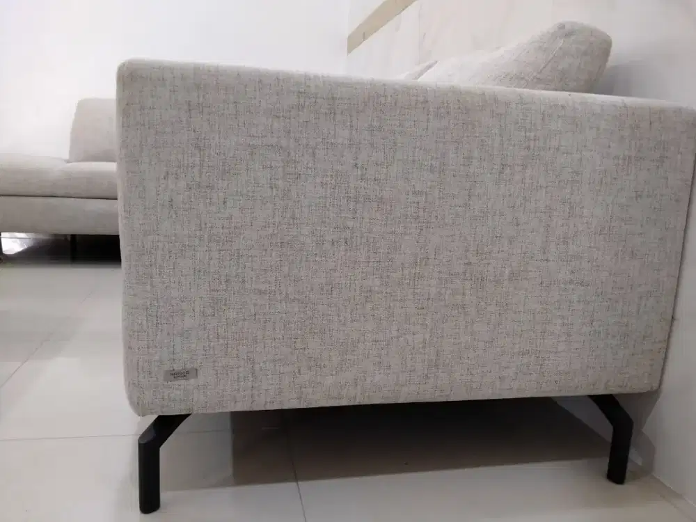 Sofa set dan meja Natuzzi edition