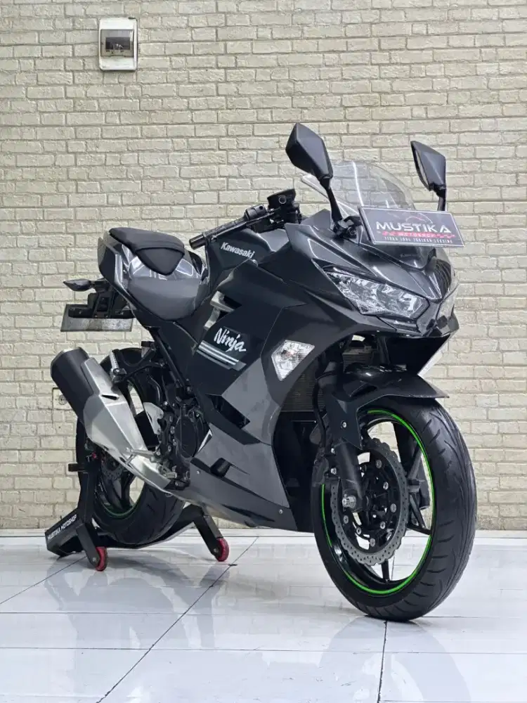 ODO 9RB‼️Kawasaki Ninja 250 FI Pmk 2022 Grey - Dava Mustika