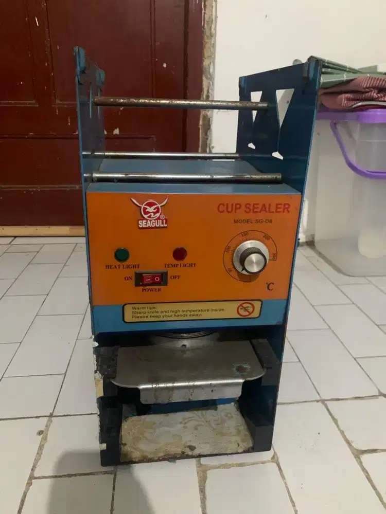 Mesin press minuman