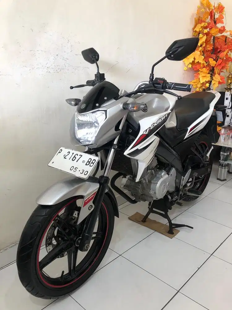 Yamaha Vixion Th.2015 Plat(P) Bondowoso!!