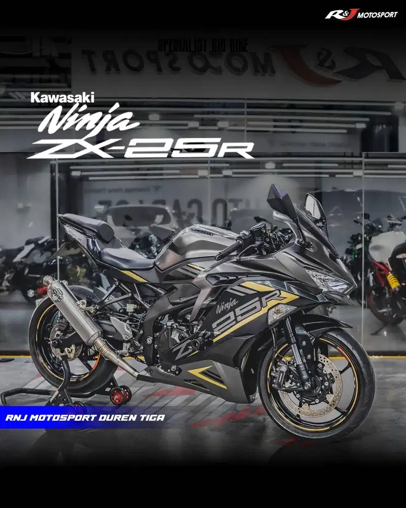 Kawasaki ZX25R ZX25 ZX 25 Knalpot WRX Km 6.000an warna Abu-Abu