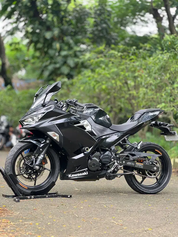 KAWASAKI NEW NINJA 250 FI 2018 BLACK KM 19K PAJAK HIDUP FULL MULUS