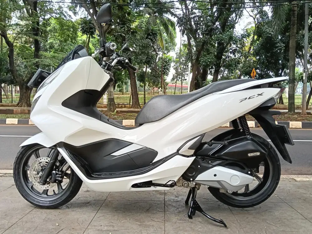 DP MINIM 3JTA CASH KREDIT HONDA PCX 150 CBS ISS THN 2018 PJK IDUP