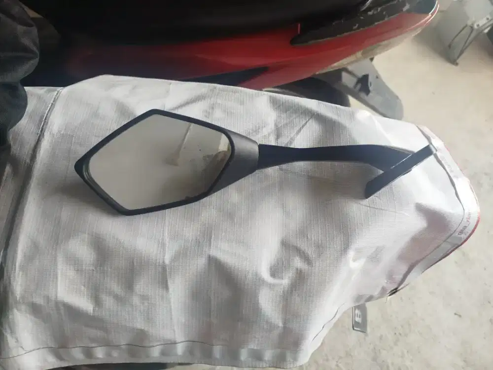 Bismillah jual spion motor sport  sebelah