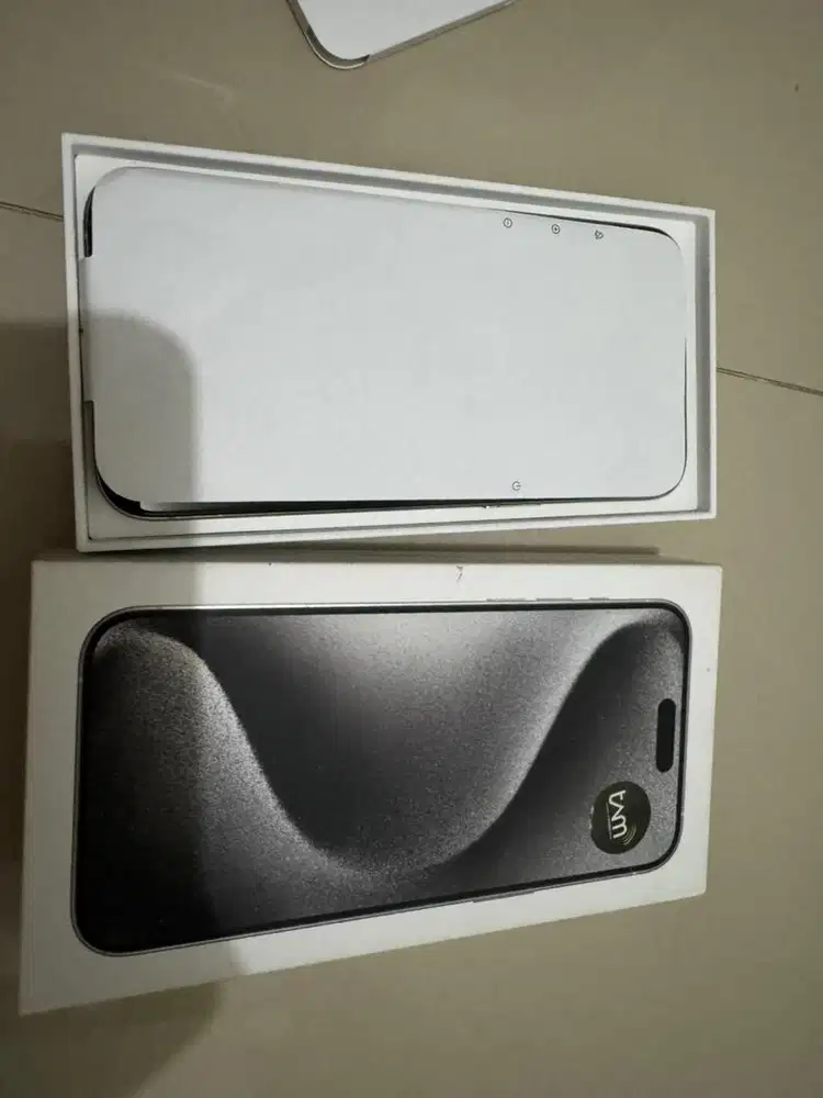 Iphone 15 promad white 512 GB ibox white