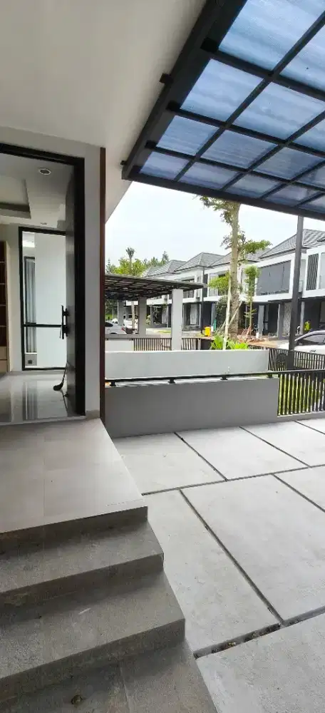 RUMAH MEWAH DI HILAGO HOME RESORT BSB SEMARANG VIEW DANAU HILAGO