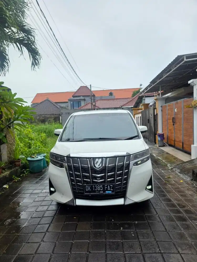 FS Toyota Alphard Putih 2.5 G A/ T