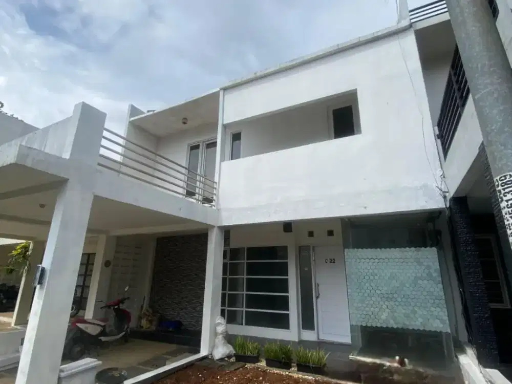 Dijual Rumah Siap Huni di The Address Cibubur
