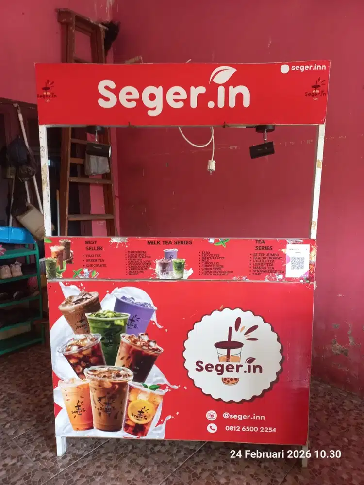 Gerobak steling kayu dan besi minuman dan makanan