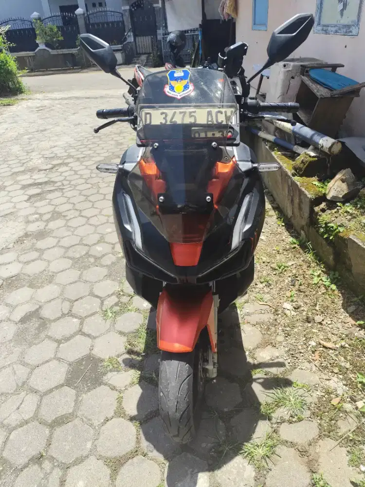Jual motor Honda ADV 150 ABS