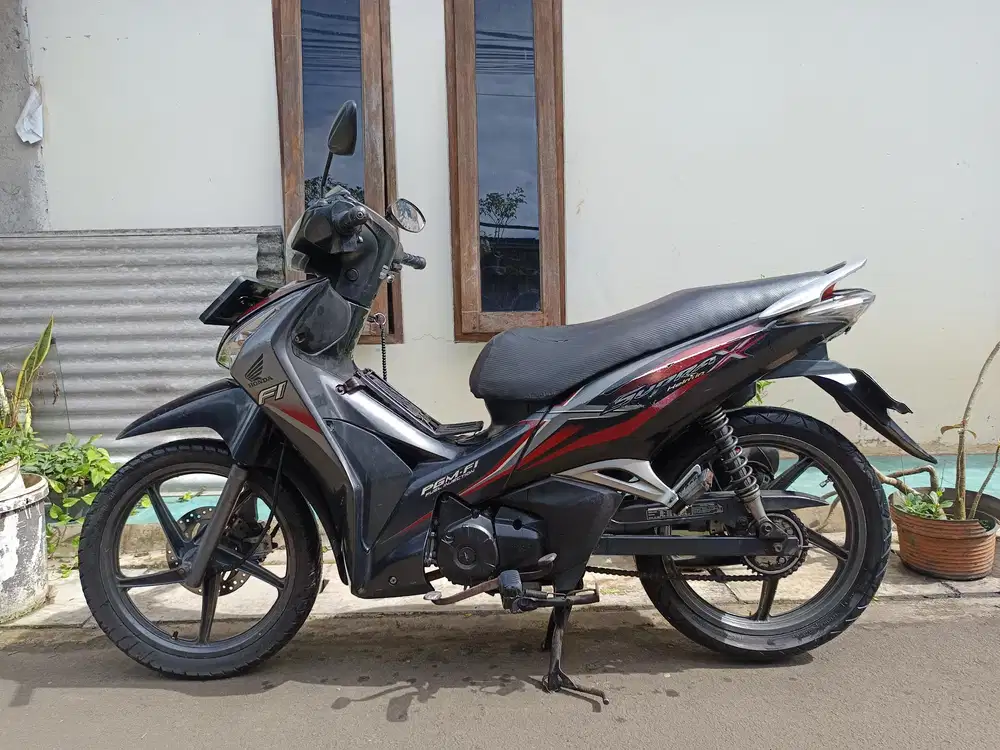 For sale supra helmin 2013 bagus