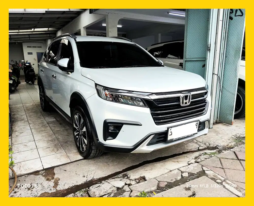 Honda BR-V Prestige Putih 2023 Istimewa