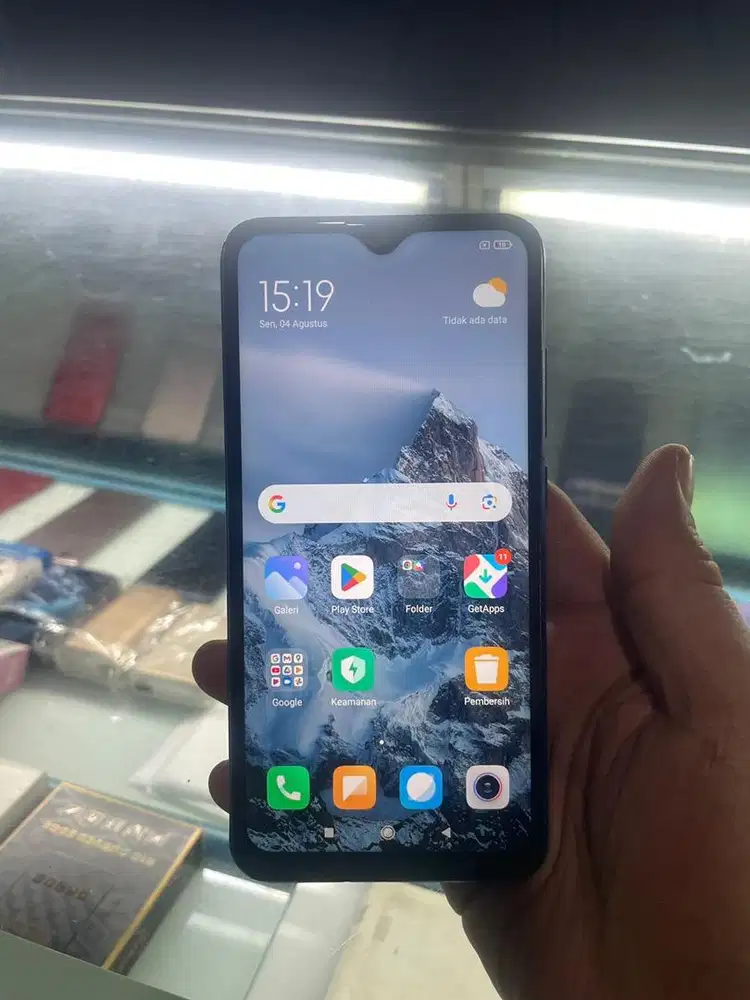 Xiaomi Redmi 8A 2/32GB Second Ex Resmi Original Normal Pemakaian