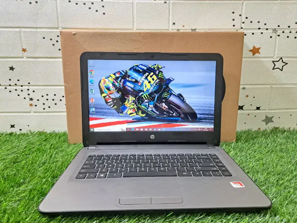 Laptop hp 14 silver fullset siap pakai lancar jaya