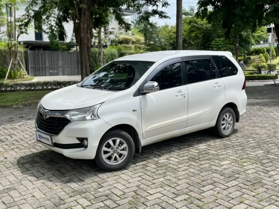 TOYOTA AVANZA 1.3 G MANUAL 2016