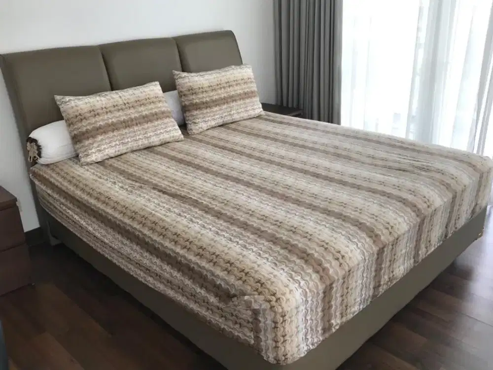 DISEWAKAN APARTEMEN 2 BR FURNISH ROYALE SPRINGHILL TOWER MAGNOLIA LANTAI 16 KEMAYORAN JAKARTA PUSAT