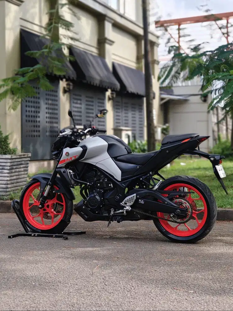 YAMAHA NEW MT25 2019 GREY KM RENDAH PAJAK PANJANG SIAP PAKAI