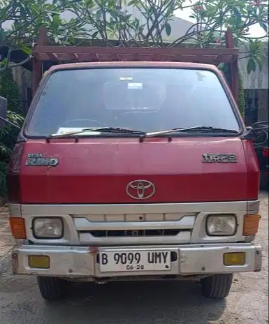 Di Jual cepat toyota DYNA RINO tahun 99 (CDD)