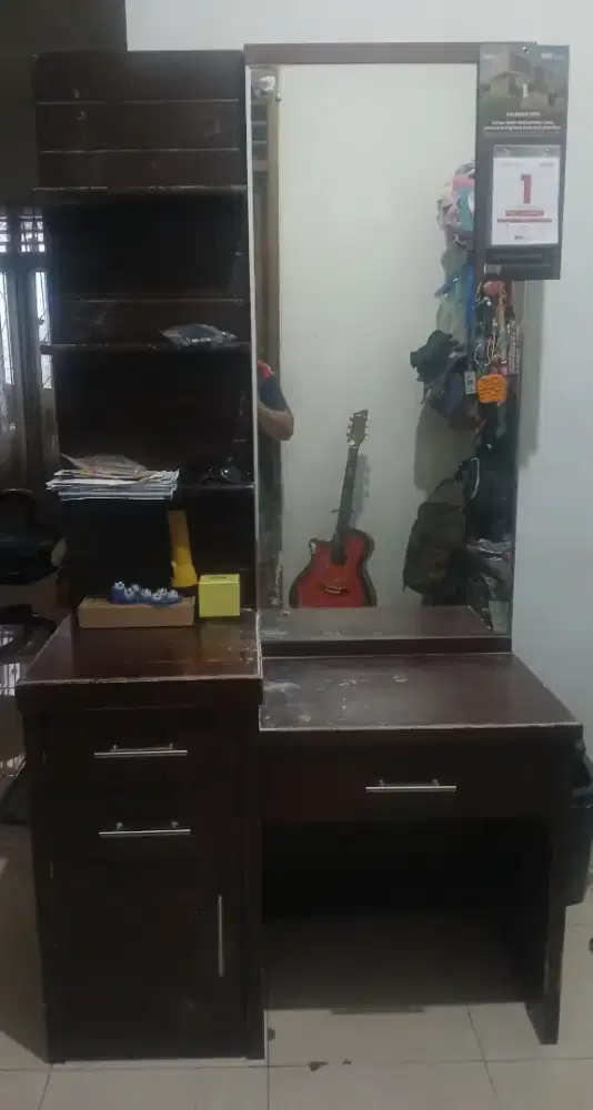 MEJA RIAS dari kayu solid