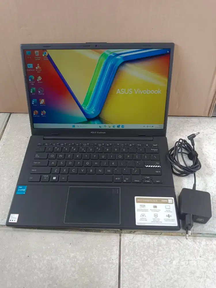 Laptop masus vivobook i3 gen 12