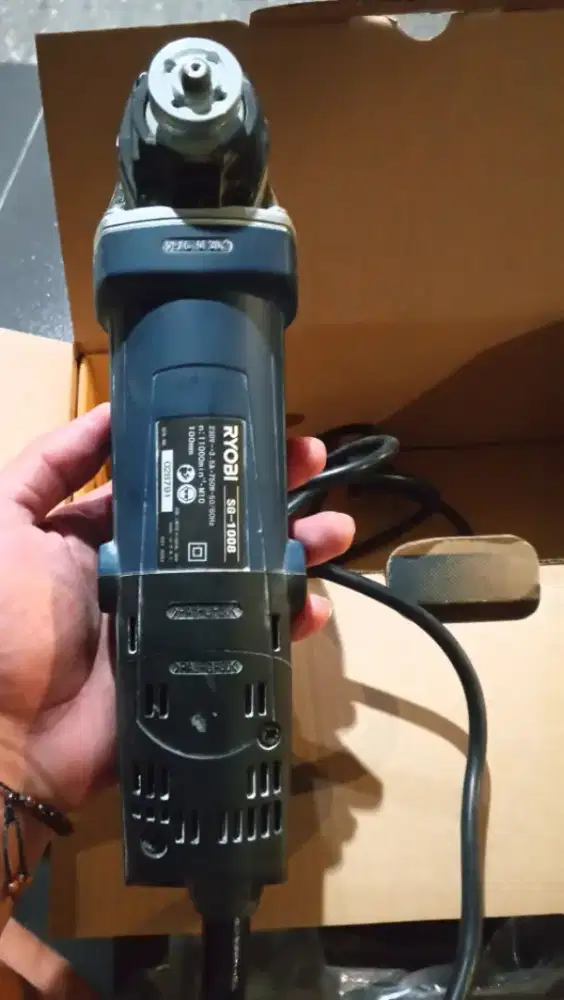 Gurinda masih baru Sekali pake