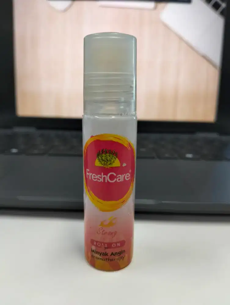 Fresh care minyak angin roll on