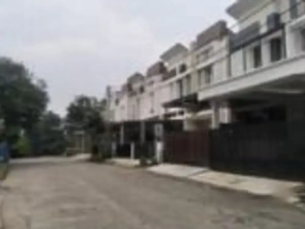 Dijual rumah modern 2 lantai via lelang