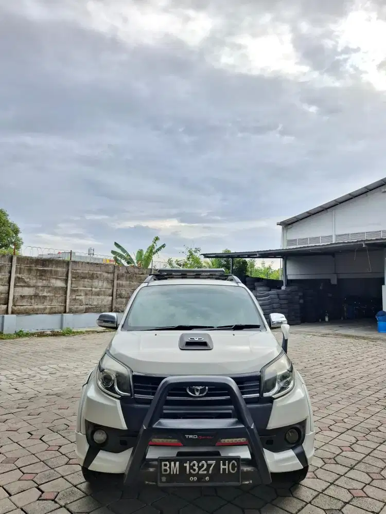 Rush 2016 S TRD Ultimo manual. Km 160rb antik