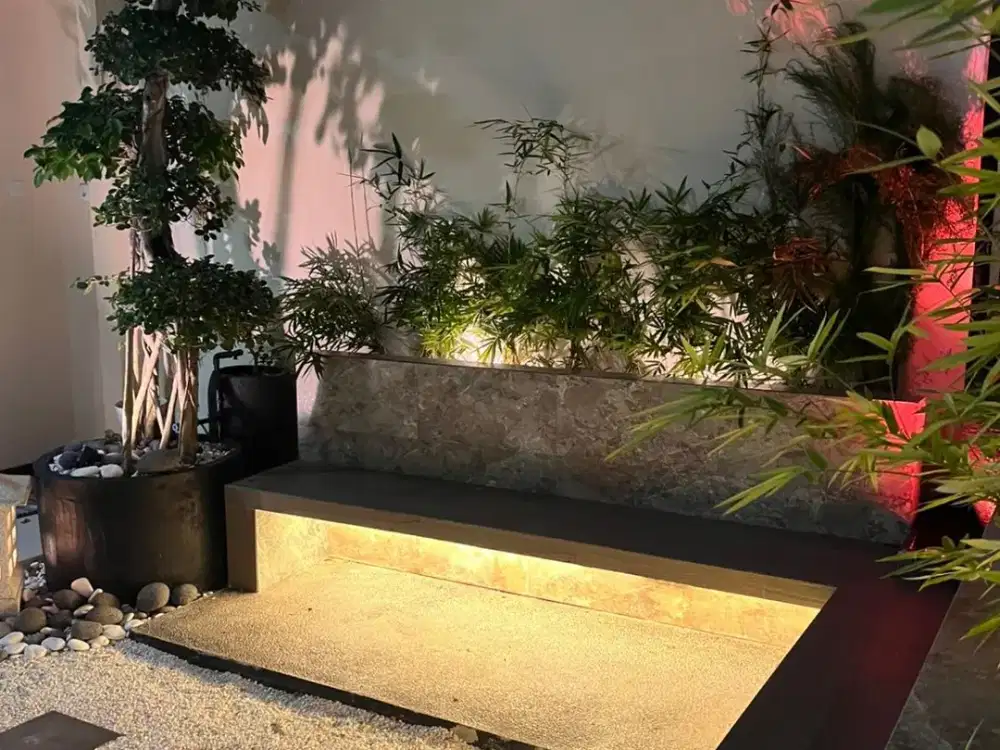 Dijual Rumah Bagus Minimalis dan Strategis Dekat Ciputra World, Sby