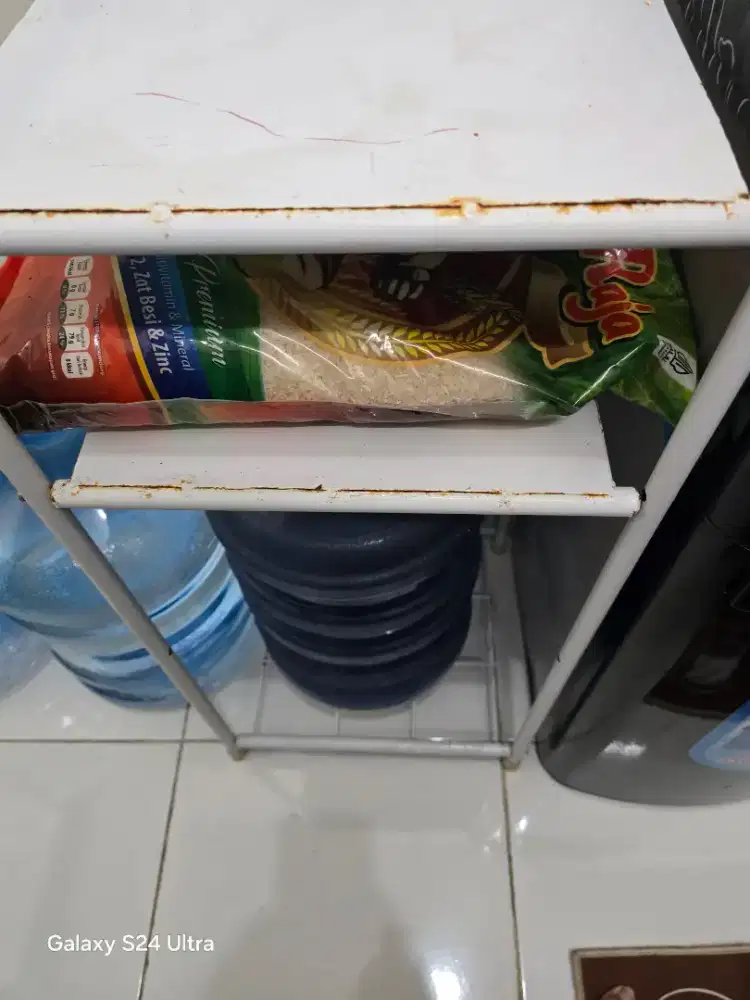 Rak dispenser 3 susun