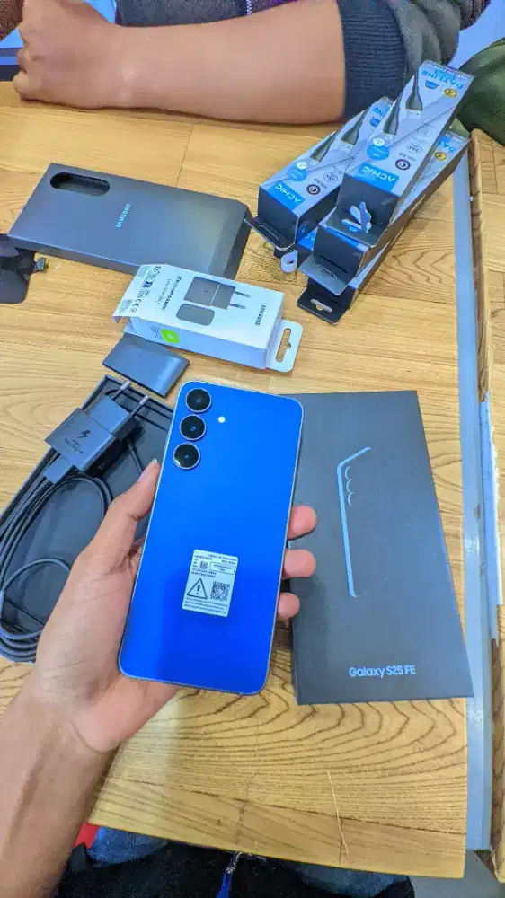 kredit samsung S25 FE DP 0%, syarat ktp, gratis cicilan 1x