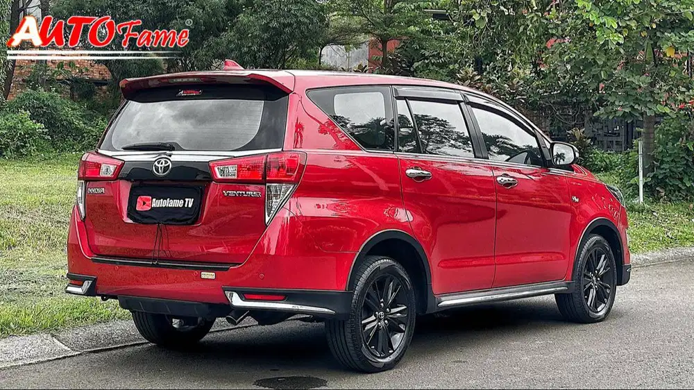 Toyota Innova Venturer 2.0 Bensin Automatic NIK 2017