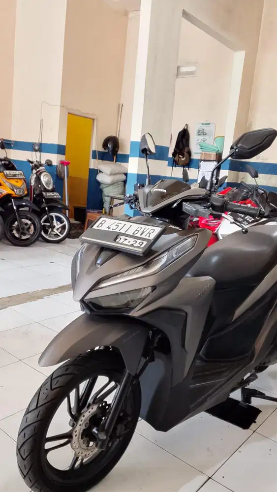 Dijual cepat honda vario 2019 siap pakai pajak hidup 150cc