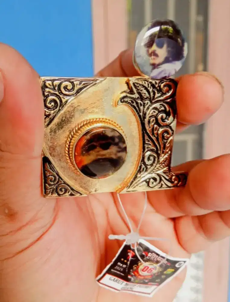 Garut gambar antik perak