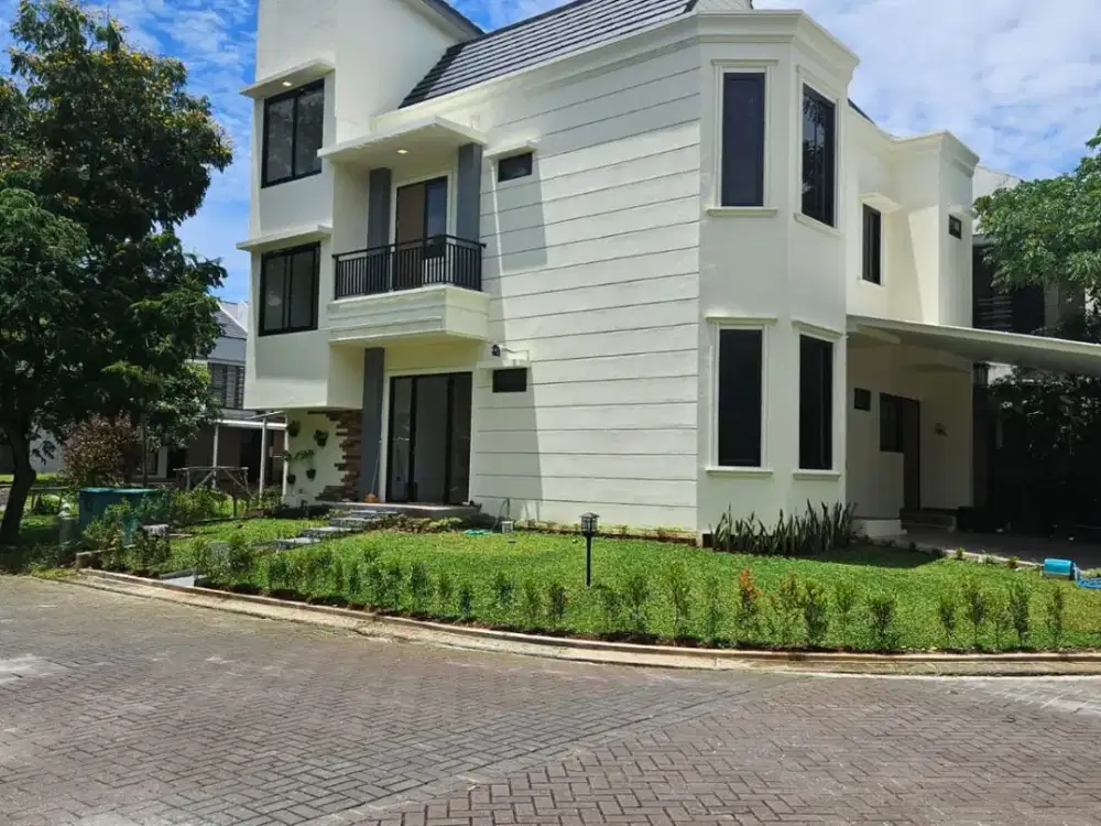 TURUN HARGA! Rumah Hook Bangunan Mandiri The Eminent Prestigia BSD – LT 174m² LB 260m², 4+1 KT/KM, Now 5,2M
