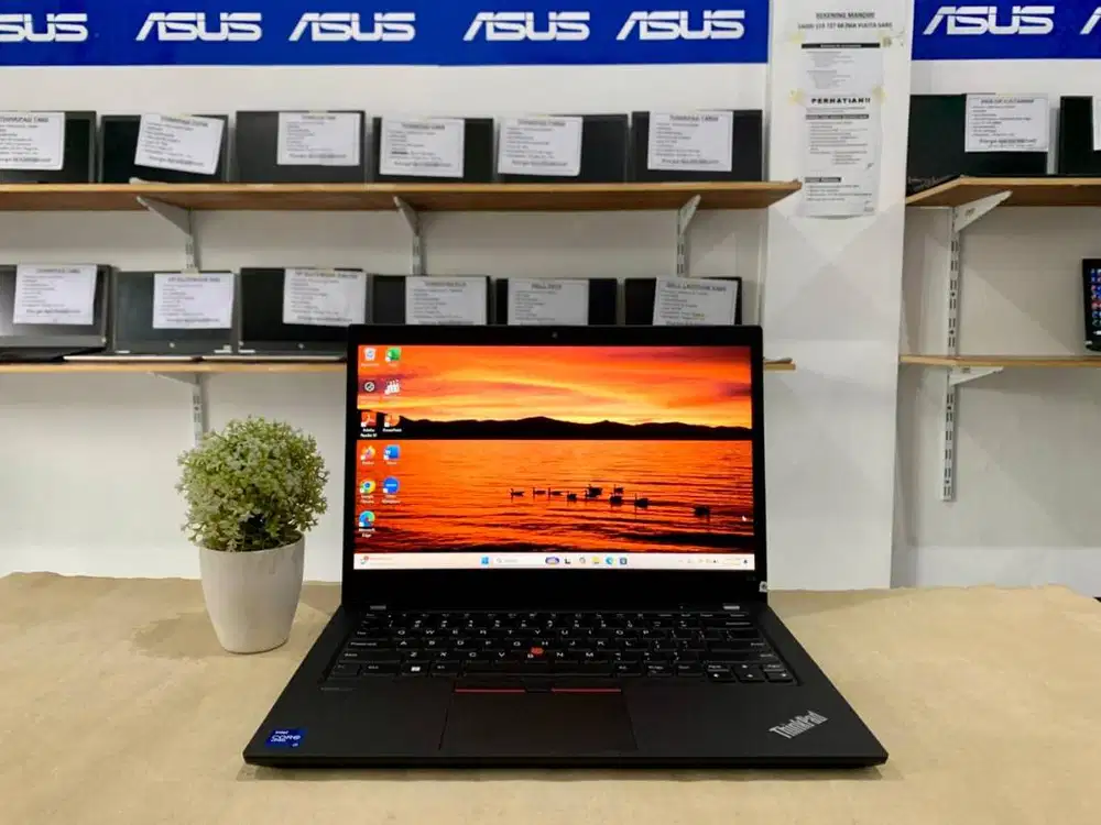 Lenovo Thinkpad T14 Intel Core i7-1185G7/ RAM 16GB/ SSD 256GB